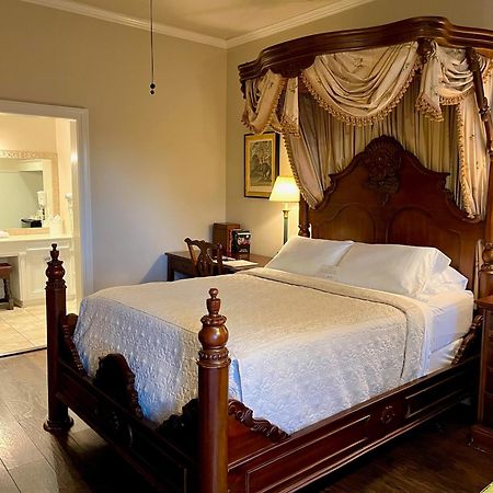 Anchuca Historic Mansion & Inn Vicksburg Dış mekan fotoğraf